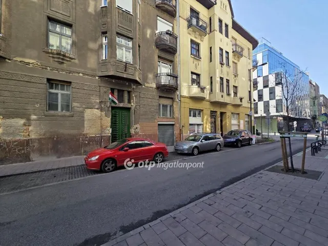 Eladó lakás Budapest VIII. kerület, Corvin negyed 68 nm