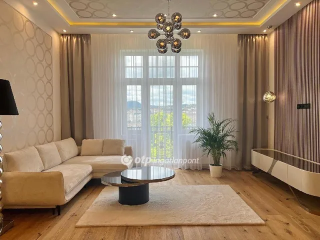 Eladó lakás Budapest V. kerület 71 nm