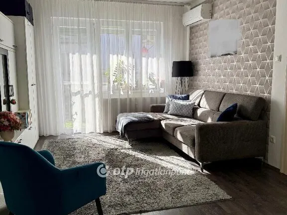 Eladó lakás Budapest II. kerület, Országút 57 nm