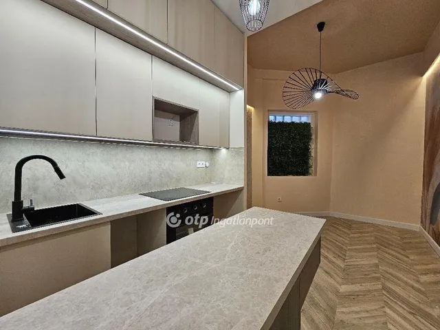 Eladó lakás Budapest VII. kerület 71 nm