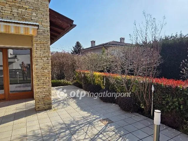 Eladó ház Diósd 291 nm