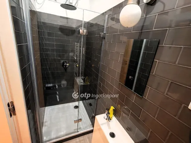 Eladó lakás Budapest V. kerület, Belváros 111 nm