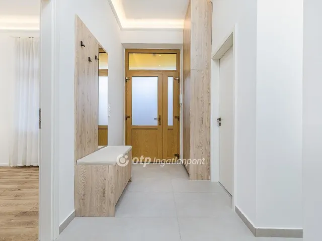 Eladó lakás Budapest I. kerület 101 nm