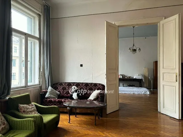 Eladó lakás Budapest V. kerület 118 nm