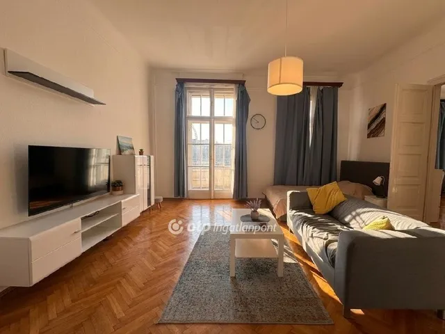 Eladó lakás Budapest VI. kerület 88 nm
