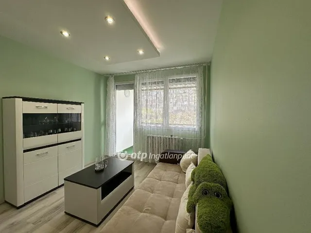 Eladó lakás Budapest III. kerület, Békásmegyer 48 nm