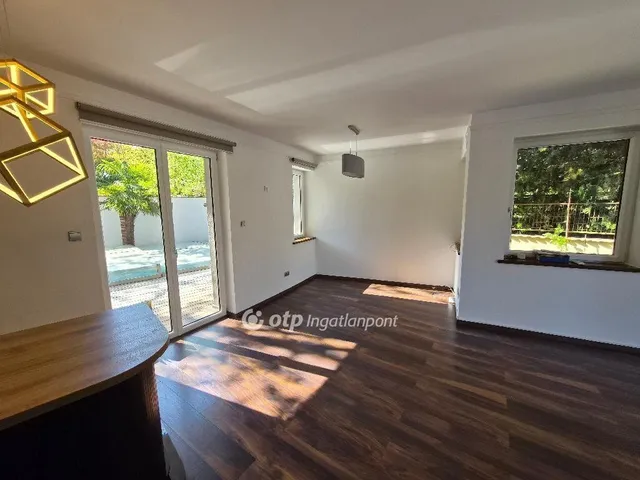 Eladó lakás Budapest III. kerület 175 nm