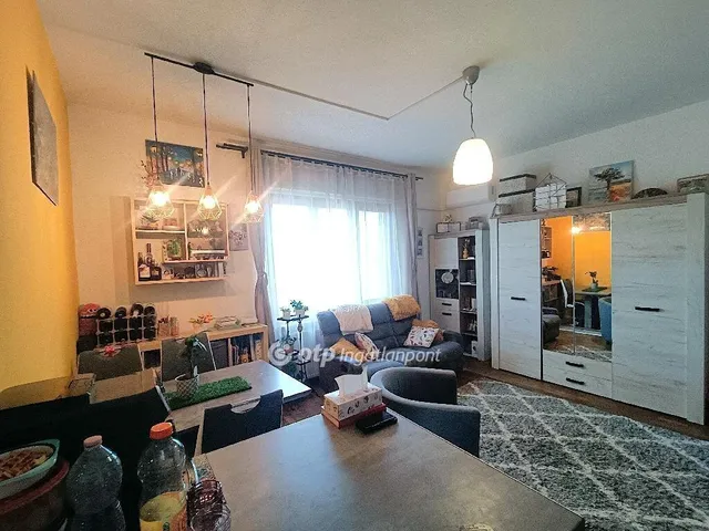 Eladó lakás Budapest XV. kerület 69 nm