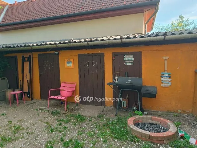 Eladó lakás Budapest XV. kerület 69 nm