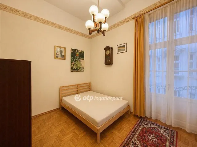 Eladó lakás Budapest V. kerület 126 nm
