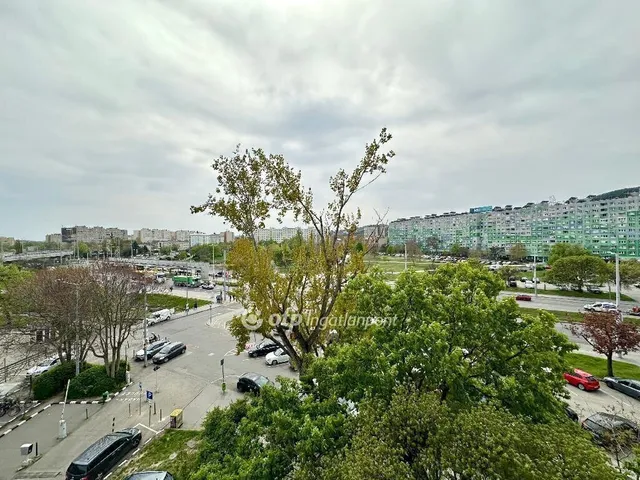 Eladó lakás Budapest III. kerület 68 nm