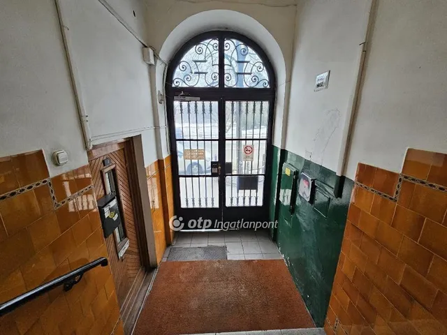 Eladó lakás Budapest I. kerület 102 nm