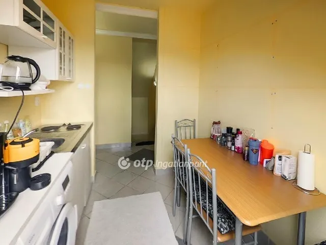 Eladó ház Budapest II. kerület, Hársakalja 360 nm