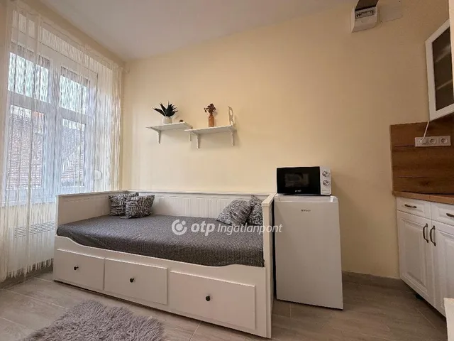 Eladó lakás Budapest VIII. kerület 12 nm