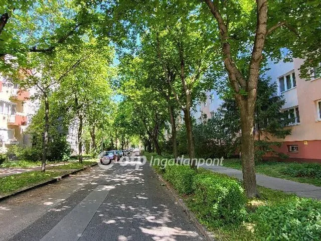 Eladó lakás Budapest III. kerület, Filatorigát 79 nm
