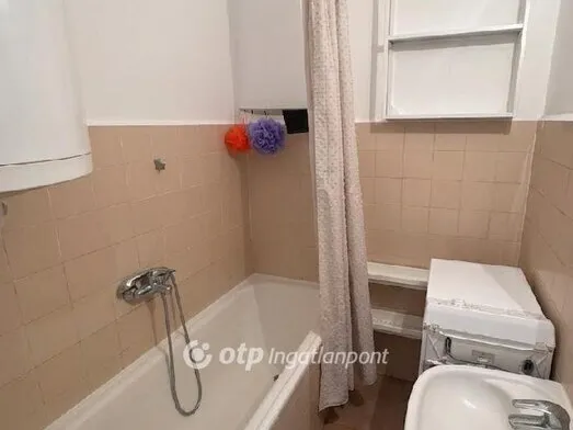 Eladó lakás Budapest VI. kerület 88 nm