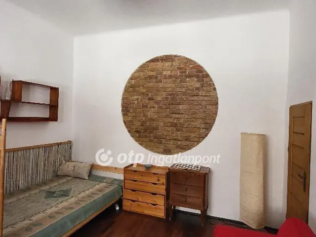 Eladó lakás Budapest VI. kerület 58 nm