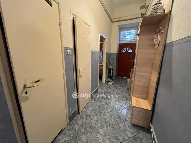 Eladó lakás Budapest V. kerület 77 nm