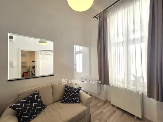 Eladó lakás Budapest VIII. kerület 30 nm
