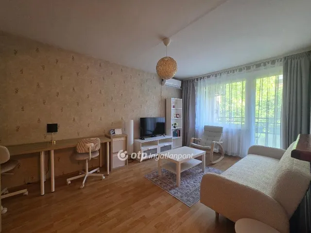 Eladó lakás Budapest VIII. kerület, Corvin negyed 53 nm