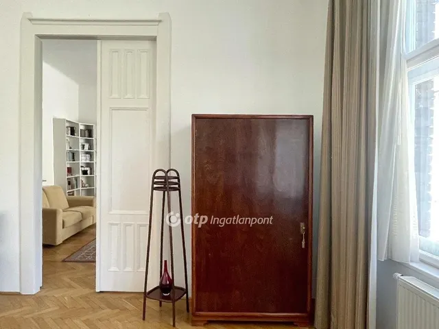 Eladó lakás Budapest II. kerület, Országút 74 nm