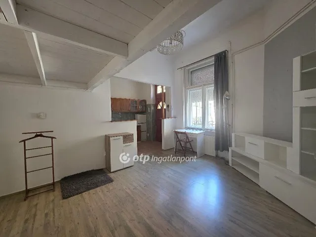 Eladó lakás Budapest VIII. kerület 30 nm
