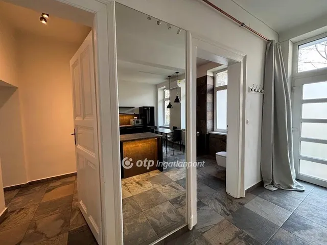 Eladó lakás Budapest I. kerület 82 nm