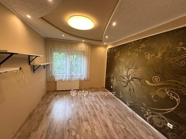 Eladó lakás Budapest XIV. kerület, Herminamező 66 nm