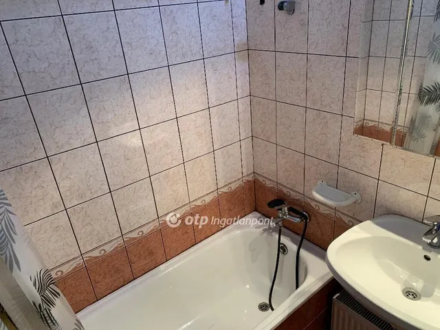 Eladó lakás Budapest X. kerület 64 nm