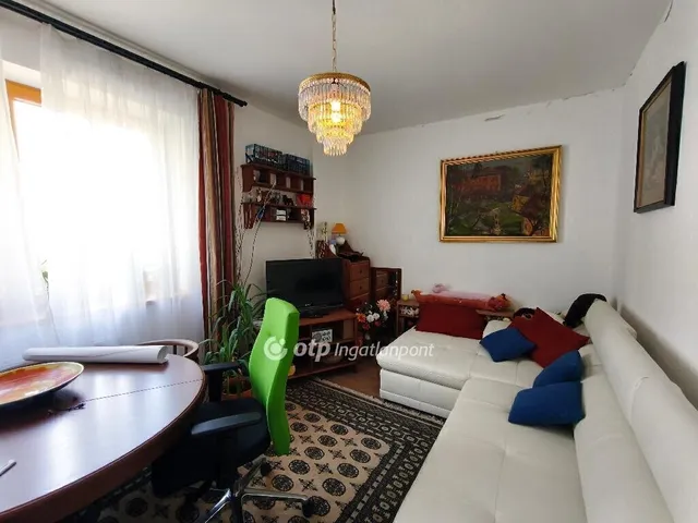 Eladó lakás Budapest XIII. kerület 90 nm