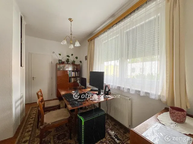 Eladó lakás Budapest IV. kerület 82 nm