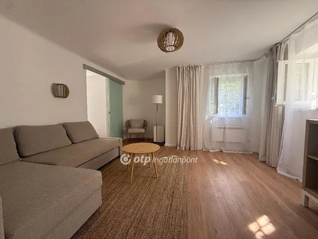 Eladó lakás Budapest II. kerület 38 nm