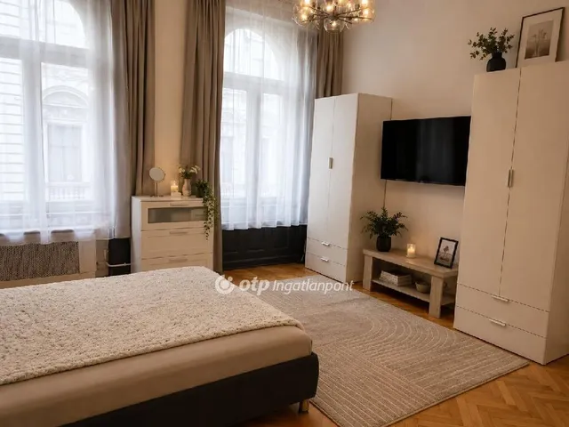 Eladó lakás Budapest VI. kerület, Nagykörúton kívüli terület 92 nm