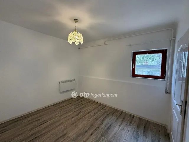 Eladó lakás Budapest II. kerület, Vérhalom 38 nm