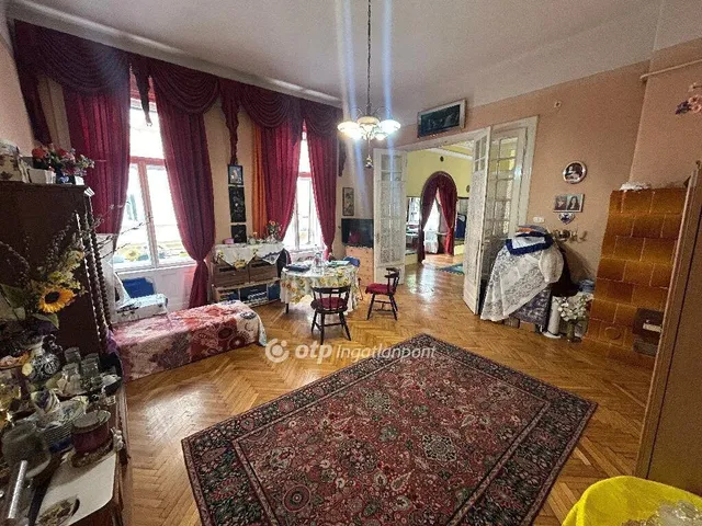 Eladó lakás Budapest VIII. kerület, Palotanegyed 92 nm