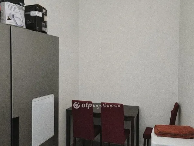Eladó lakás Budapest VI. kerület, Nagykörúton kívüli terület 71 nm