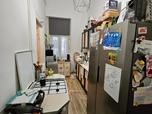 Eladó lakás Budapest VI. kerület, Nagykörúton kívüli terület 71 nm