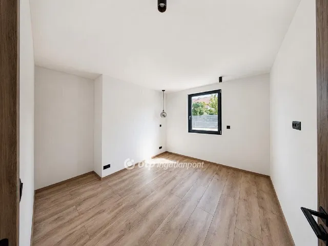 Eladó lakás Balatonalmádi, Vörösberény 114 nm