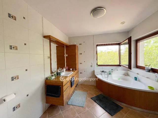 Eladó ház Budapest XVIII. kerület, Ganzkertváros 136 nm