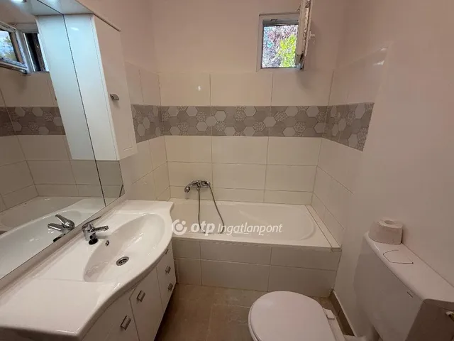 Eladó ház Budapest XVI. kerület 31 nm