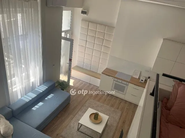Eladó lakás Budapest VI. kerület 33 nm