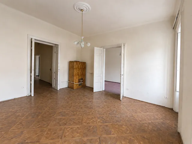 Eladó lakás Budapest VI. kerület 109 nm