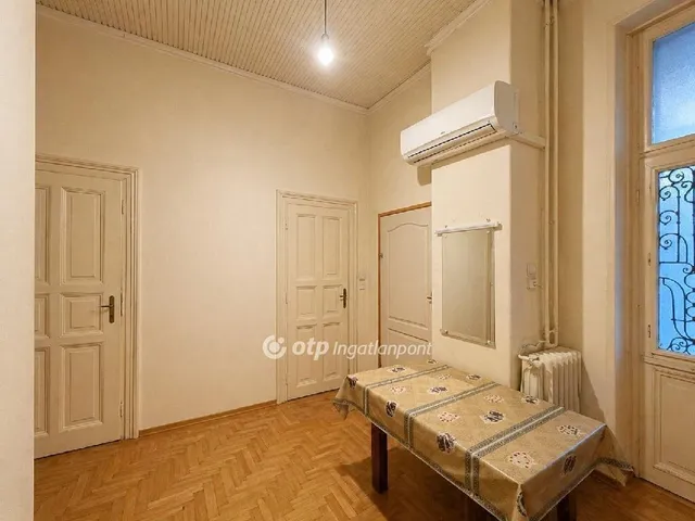 Eladó lakás Budapest V. kerület 126 nm