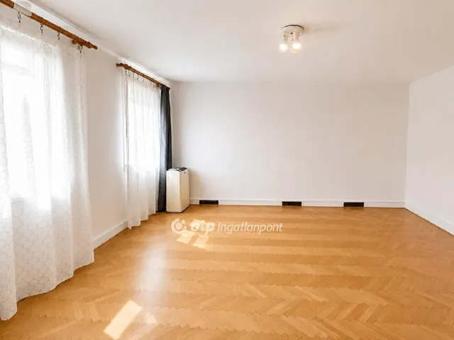 Eladó lakás Budapest I. kerület 42 nm