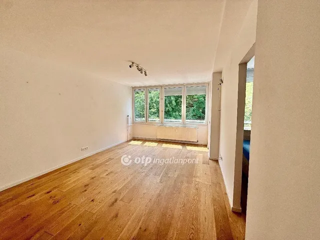 Eladó lakás Budapest II. kerület, Kurucles 50 nm