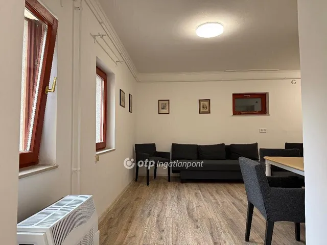 Eladó lakás Budapest II. kerület 38 nm