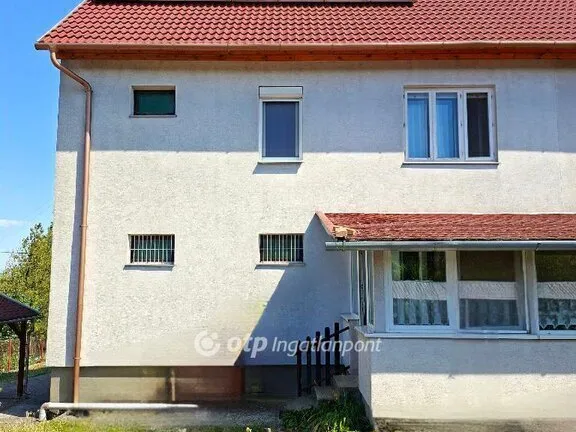 Eladó ház Székesfehérvár 187 nm