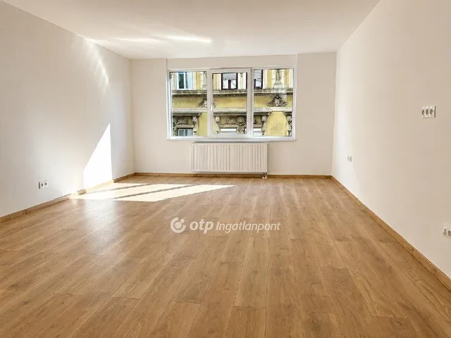 Eladó lakás Budapest VI. kerület 75 nm