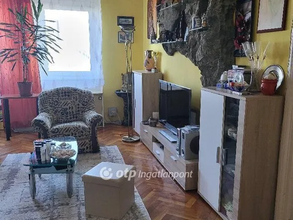 Eladó lakás Budapest VIII. kerület 70 nm
