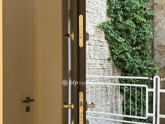 Eladó lakás Budapest VI. kerület 79 nm